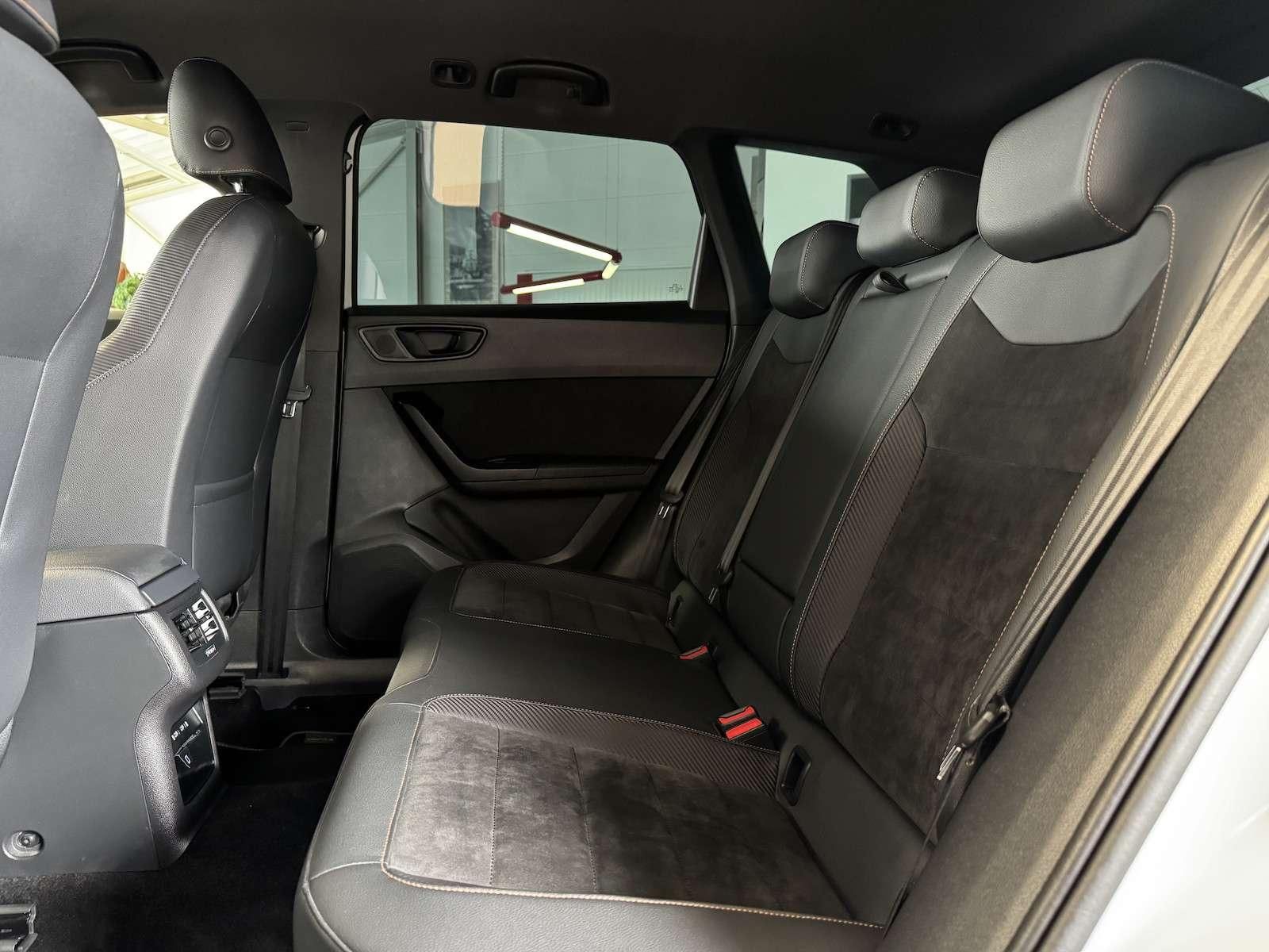 Fahrzeugabbildung CUPRA Ateca 4Drive /LED/Navi/Beats/Spur/360°/Ahk 22...