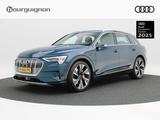 Audi e-tron 55 quattro advanced Pro Line Plus 95 kWh - mit Elektro-Antrieb: Blau, Geländewagen
