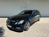 Mercedes-Benz E63 AMG T-Modell - Mercedes-Benz E 63 AMG aus 2011