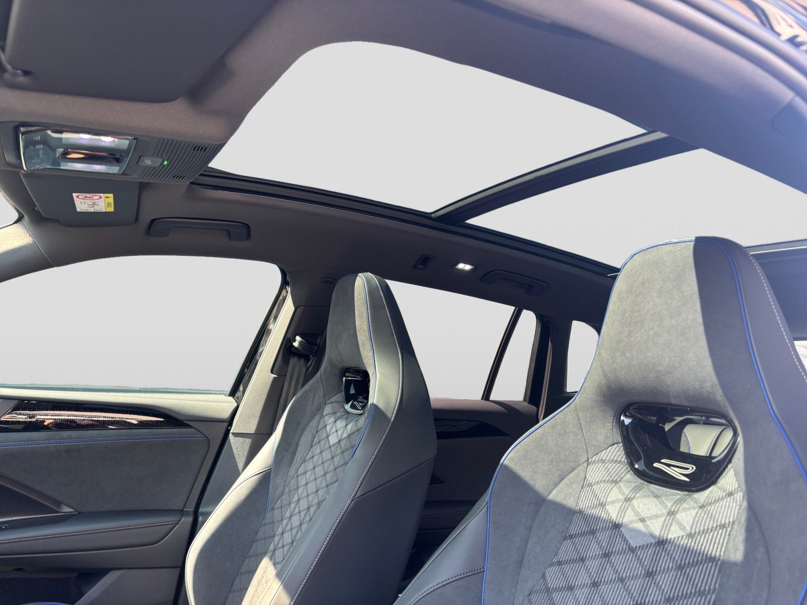 Volkswagen Tiguan - Bild 13
