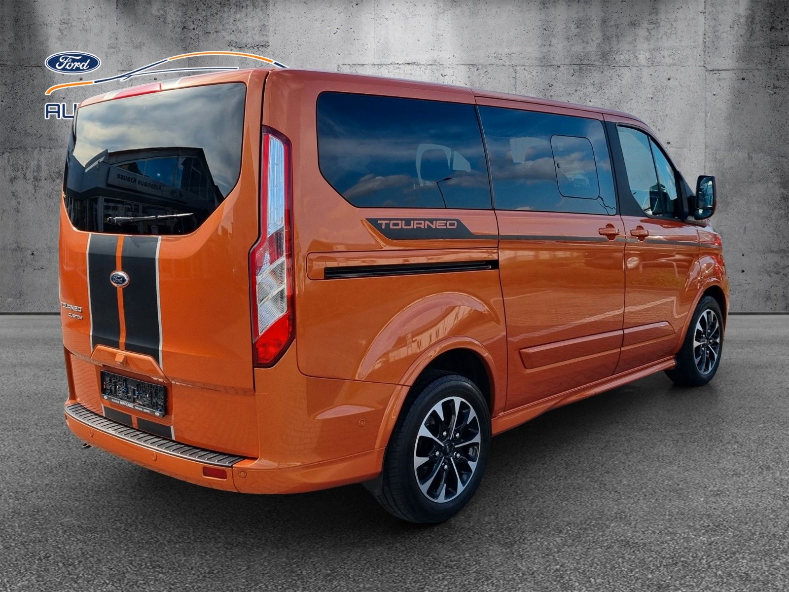 Fahrzeugabbildung Ford Tourneo Custom Kombi Sport 320 L1 Automatik