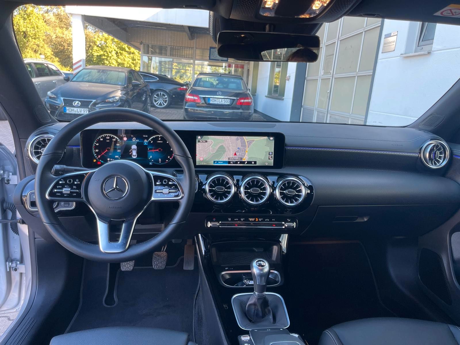 Mercedes-Benz CLA 200d Coupé 1HD NAVI PDC S-HEFT LED Hifi foto 2