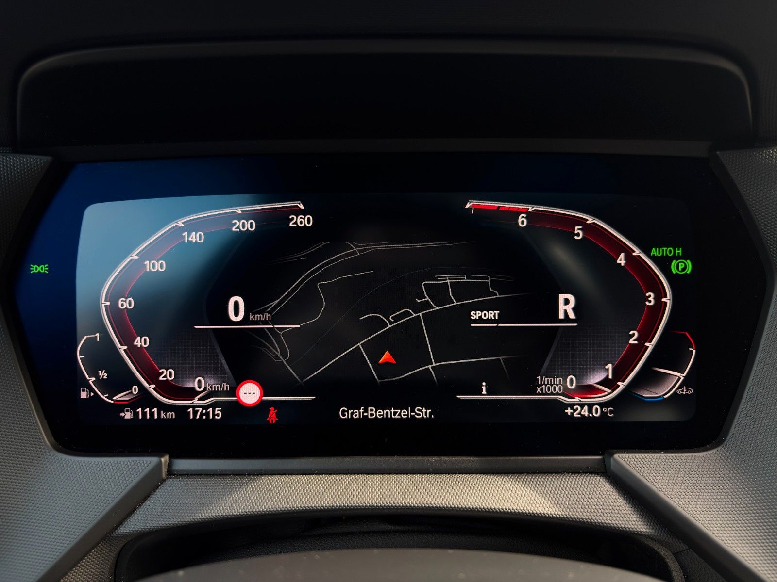 Fahrzeugabbildung BMW 220i Gran Coupé M Sport PANO H&K CAM LHZ CarPlay