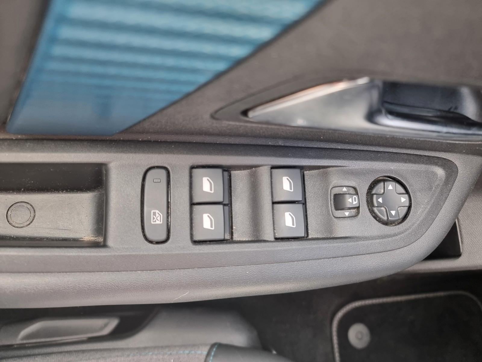 Citroën ë-C4 Lim. Feel Pack *KLIMA*TEMPO*CAM*NAVI*SHZ