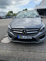 Mercedes-Benz B 220 d*Panorama*AHK*1. Hd.*GW*LED*SHZ* - Mercedes-Benz 220: 220s