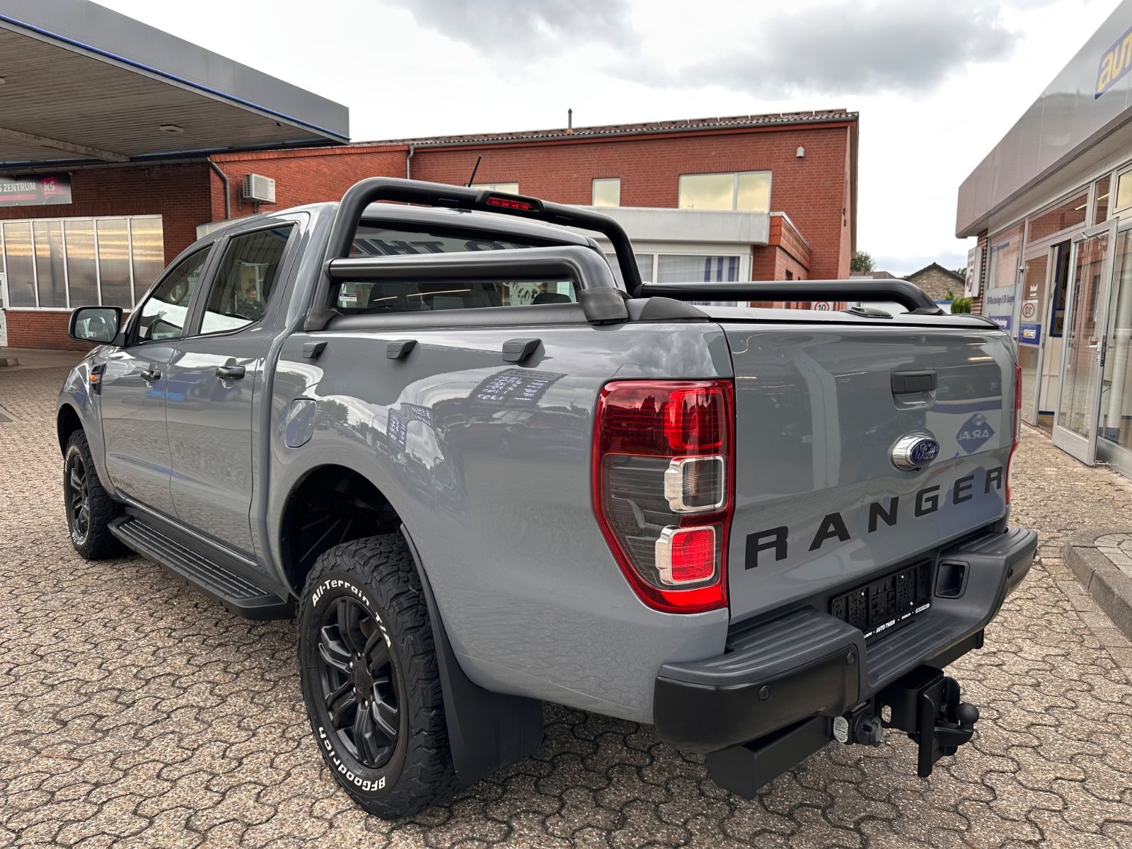Fahrzeugabbildung Ford Ranger Wolftrak 2.0 TDCi 4x4 Autom. Doka/AHK/GRA