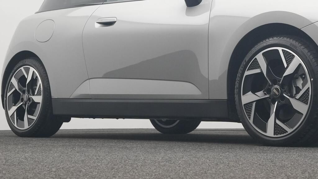 MINI Cooper SE - Bild 23