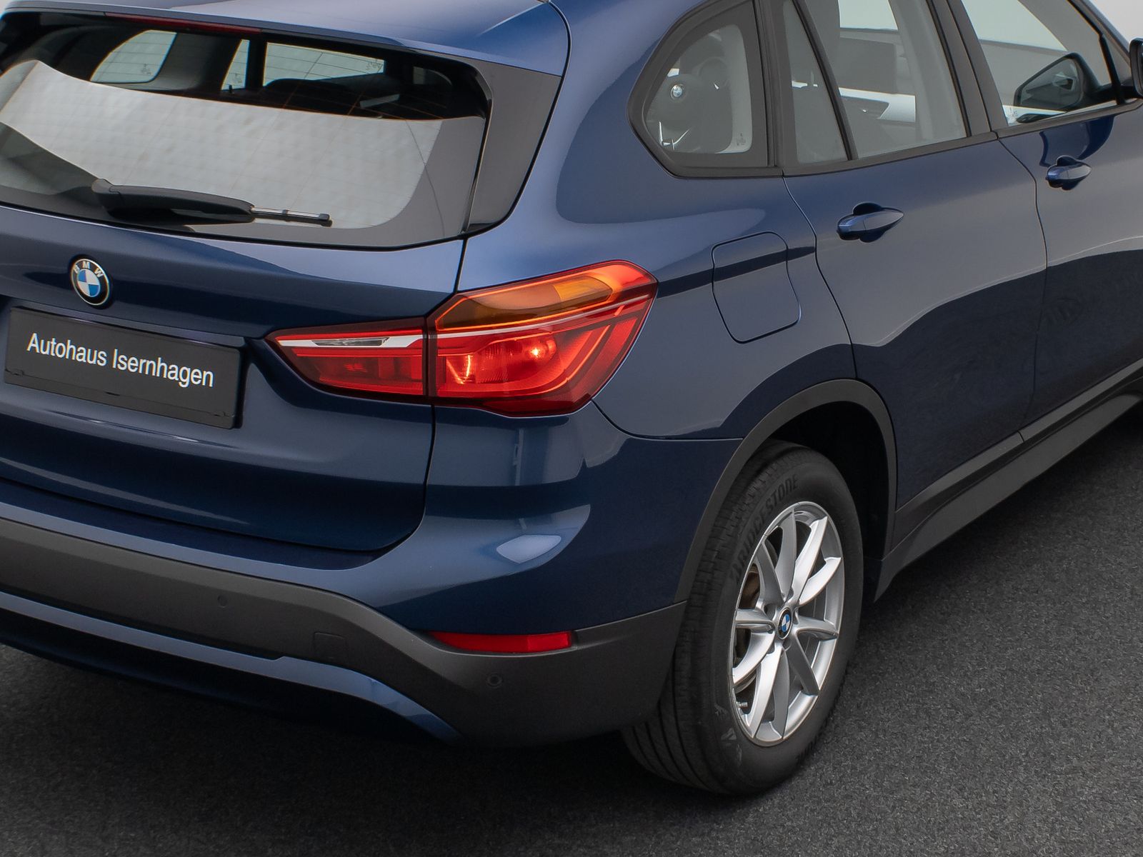 Fahrzeugabbildung BMW X1 sD18i HUD DAB Memory Alarm ParkAss Sportzitz