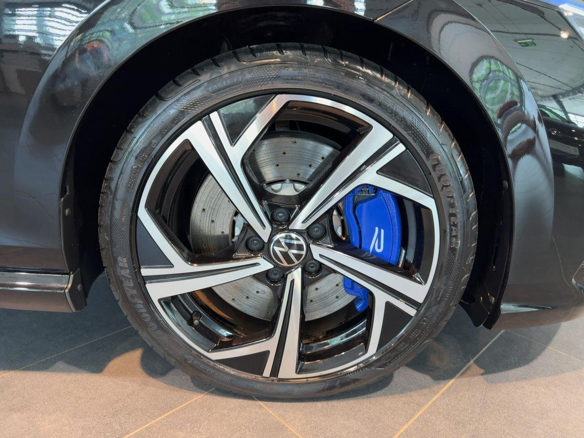 Volkswagen Golf VIII R 2.0TSI DSG 4x4 NAVI PDC LED+, миниатюра 12