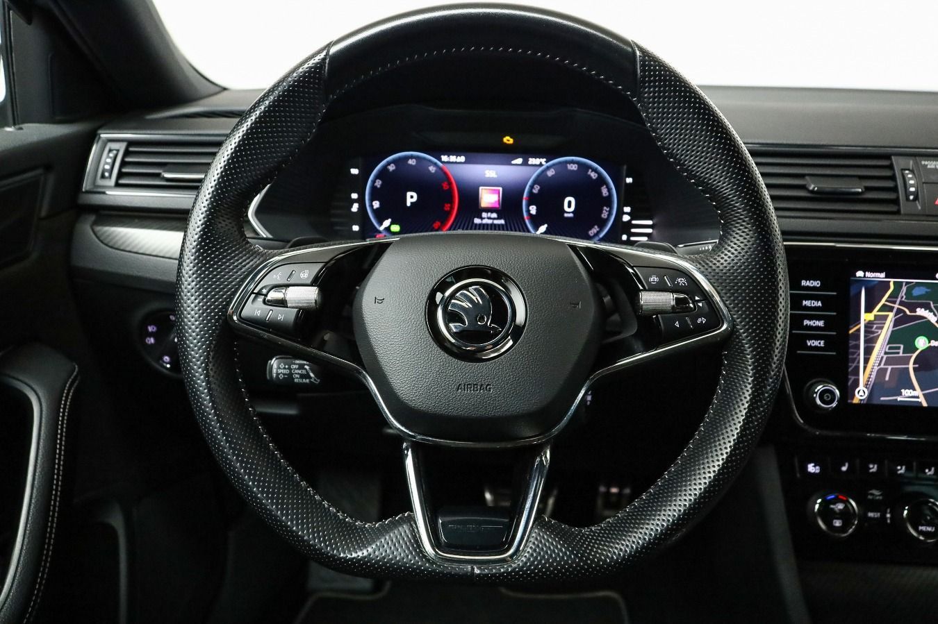 Skoda Superb - Bild 12