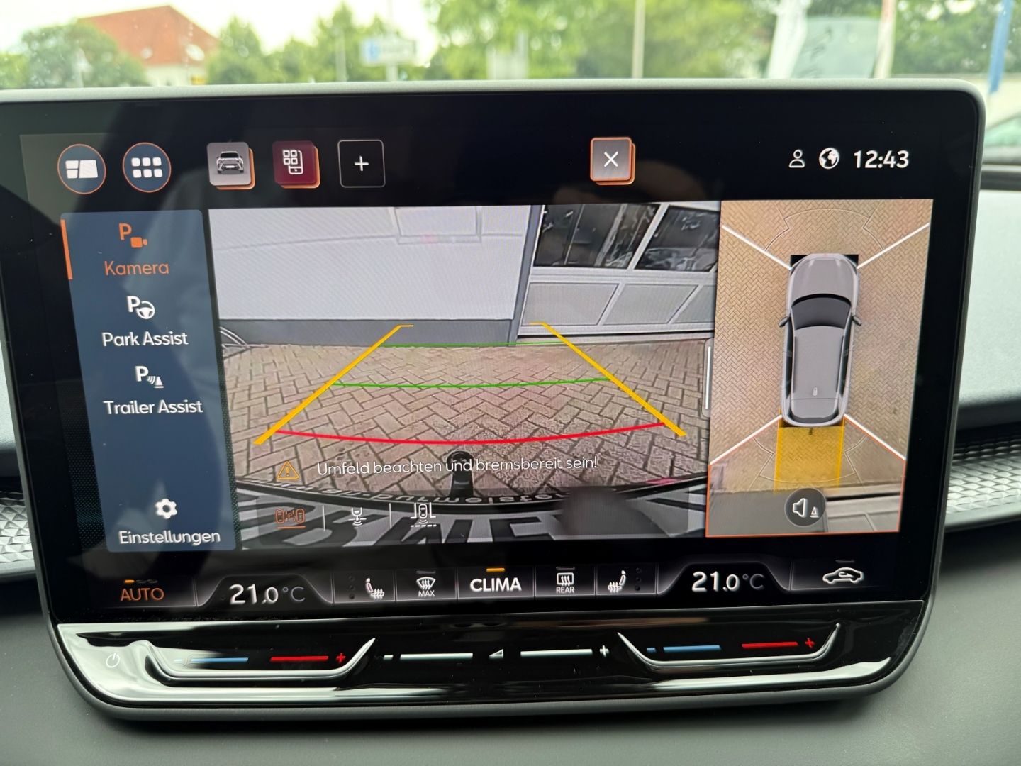 Fahrzeugabbildung CUPRA Terramar 2.0 TSI 4drive VZ HUD AD Pano Navi LED