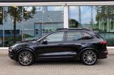 Porsche Cayenne 3.0 S E-Hybrid GTS Pakket|Pano|Trekhaak| - Porsche mit Hybrid-Antrieb