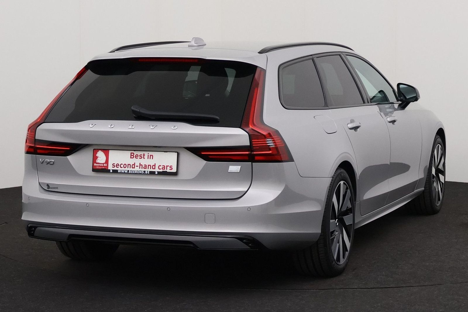 Volvo V90 2.0 AT T6 Recharge Plus Dark AWD 2.0 T6 AWD imagem 3