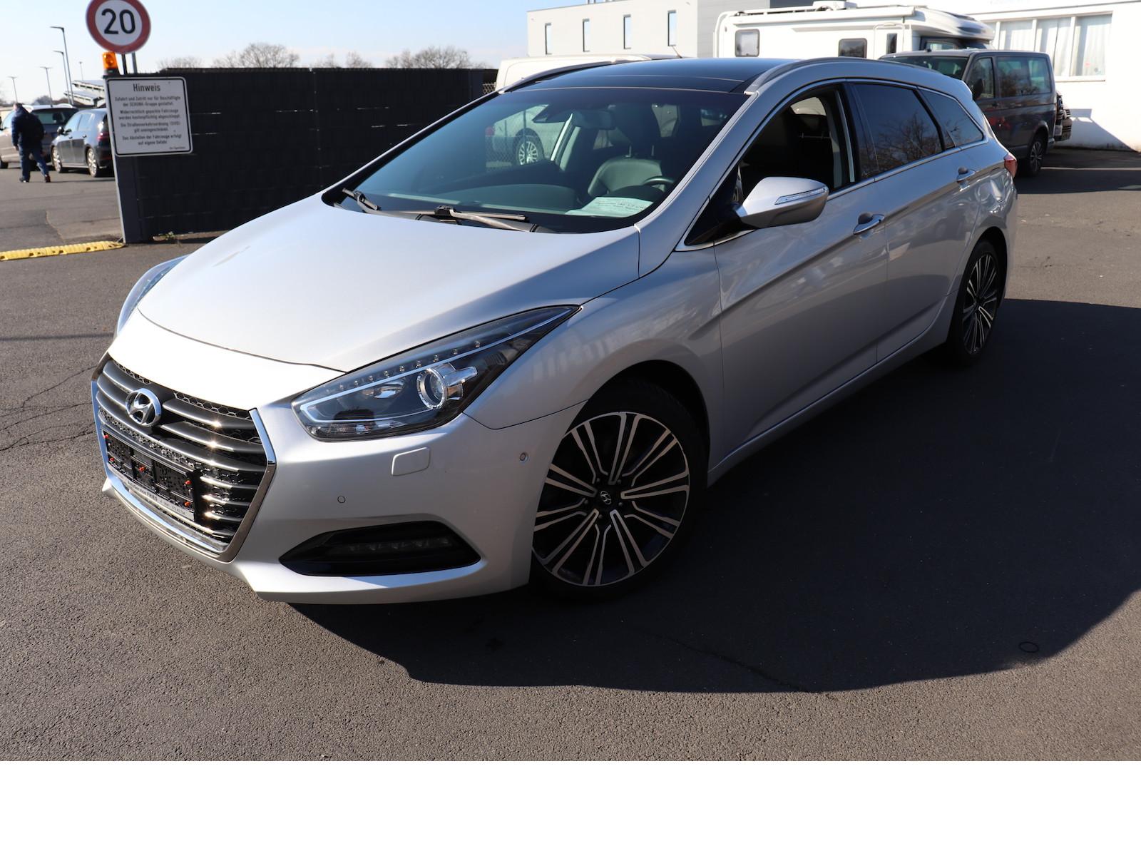 Hyundai i40 cw blue Premium 1.7 CRDi, Navi, Leder