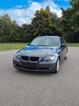 BMW 325i - BMW 325 aus 2004: 325i