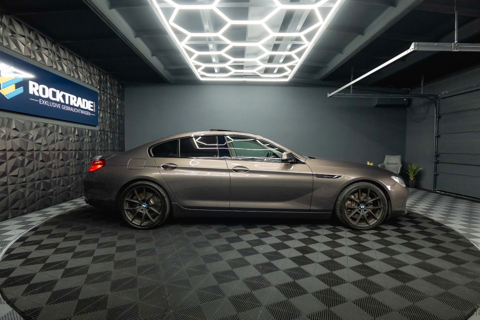 Fahrzeugabbildung BMW 650i Gran Coupé Sport Shadow Line *Pano*ACC*LED*