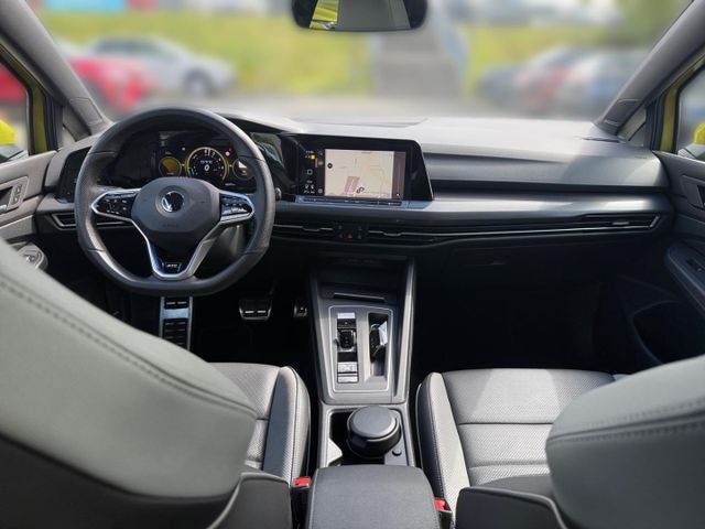 Golf 8 VIII GTE 1.4 TSI DSG HUD AHK-klappbar Nav
