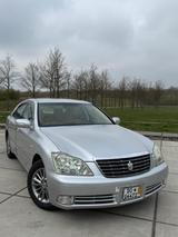 Toyota Crown Royal Saloon 50 Jahre ED GRS180 - Toyota Crown