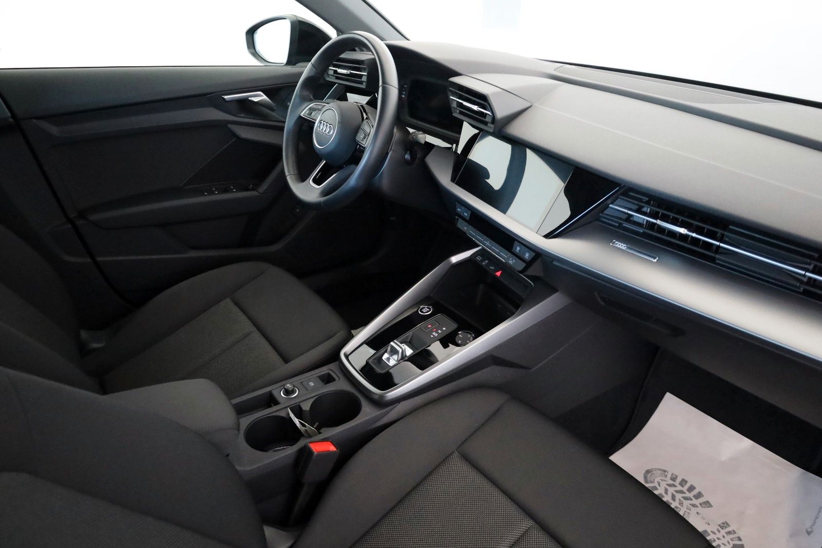 Fahrzeugabbildung Audi A3 SB 40 TFSIe ATTRACTION Navi,LED,PDC,Apple Car