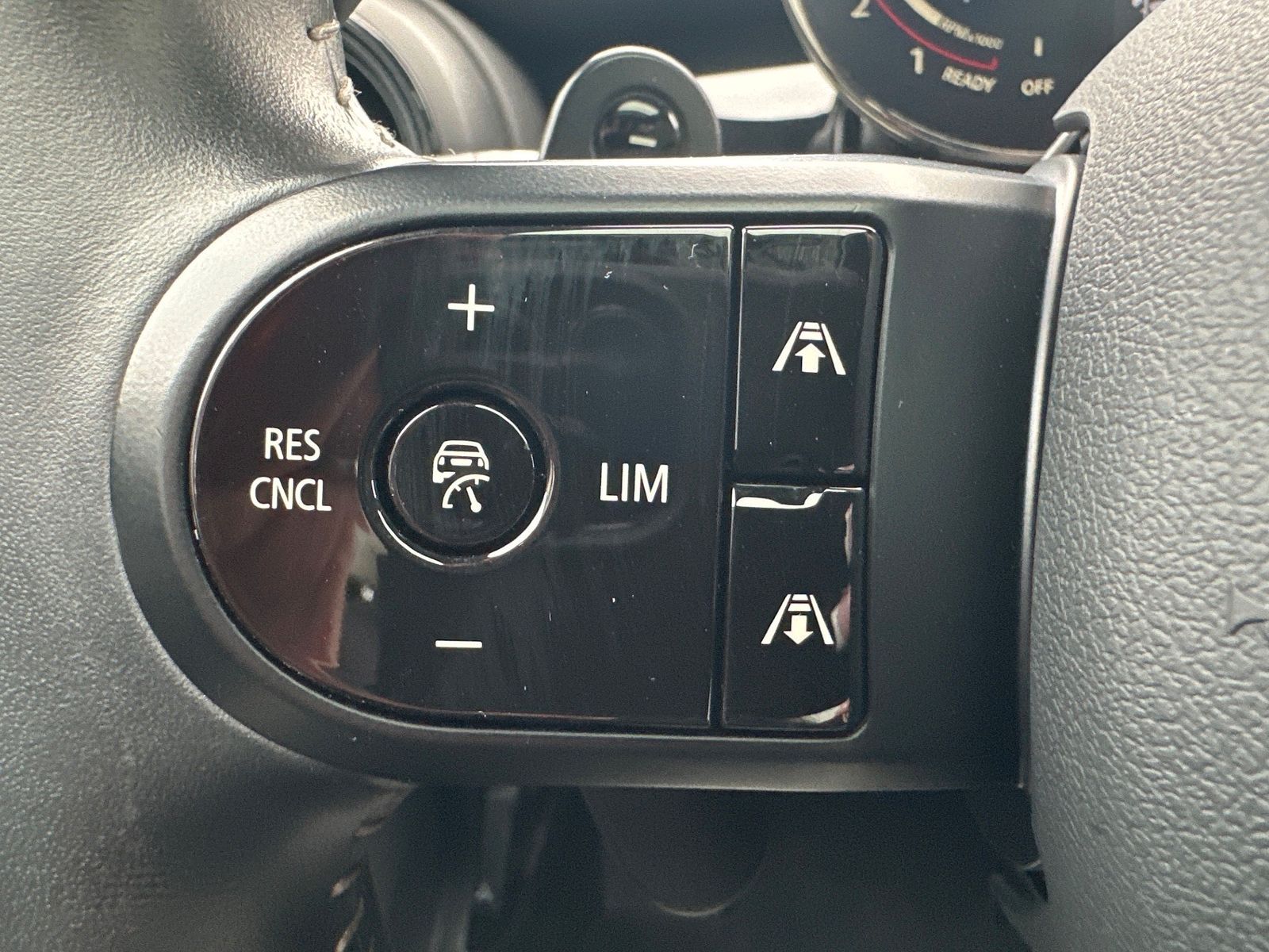 Fahrzeugabbildung MINI John Cooper Works Sport-Aut. NAV+LED+PANO+HUD