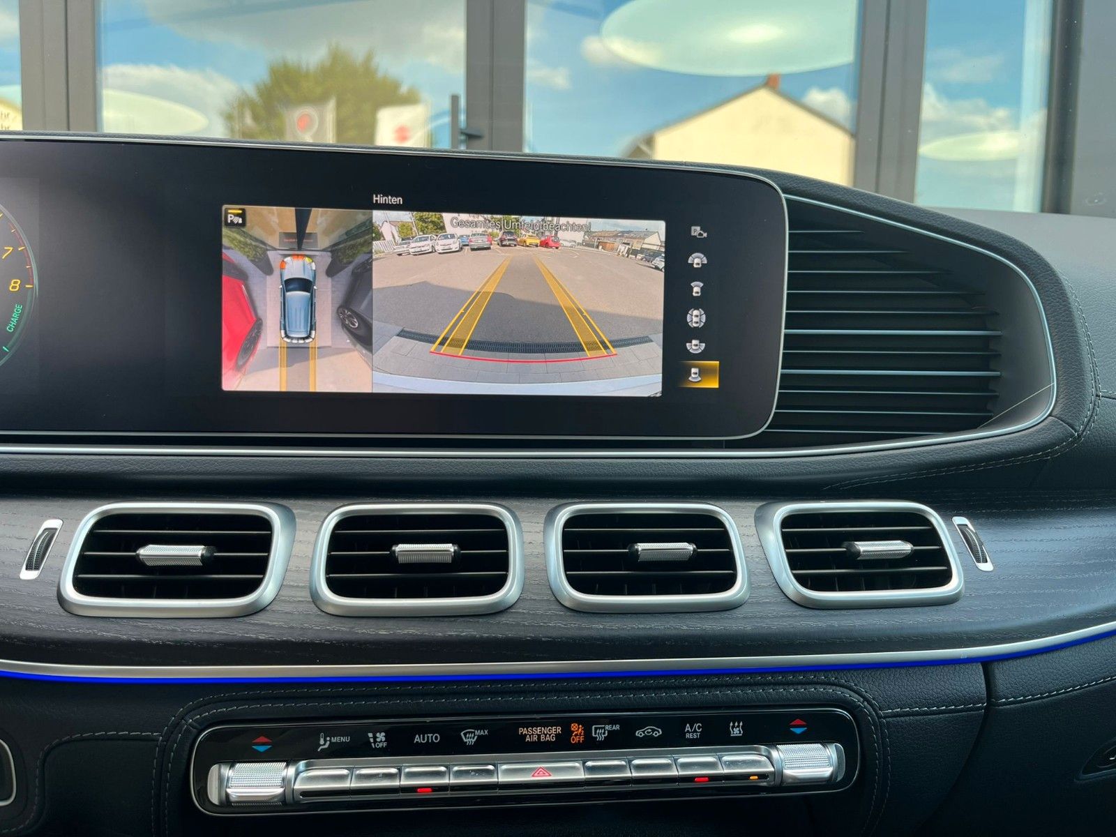 Fahrzeugabbildung Mercedes-Benz GLE 350e 4Matic AMG-Line*Air*Pano*360°*Keyless*