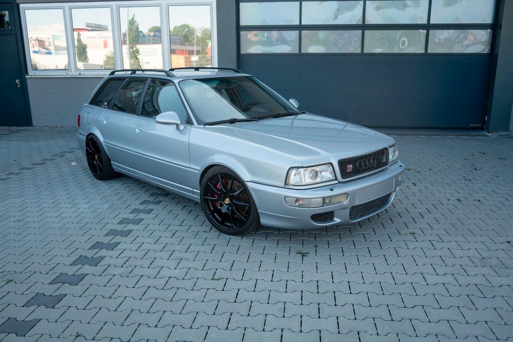 Audi RS2