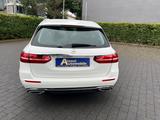 Mercedes-Benz E 220 E -Klasse T-Modell E 220 d - Mercedes-Benz E 220 mit Diesel-Antrieb: Kombi, Automatik