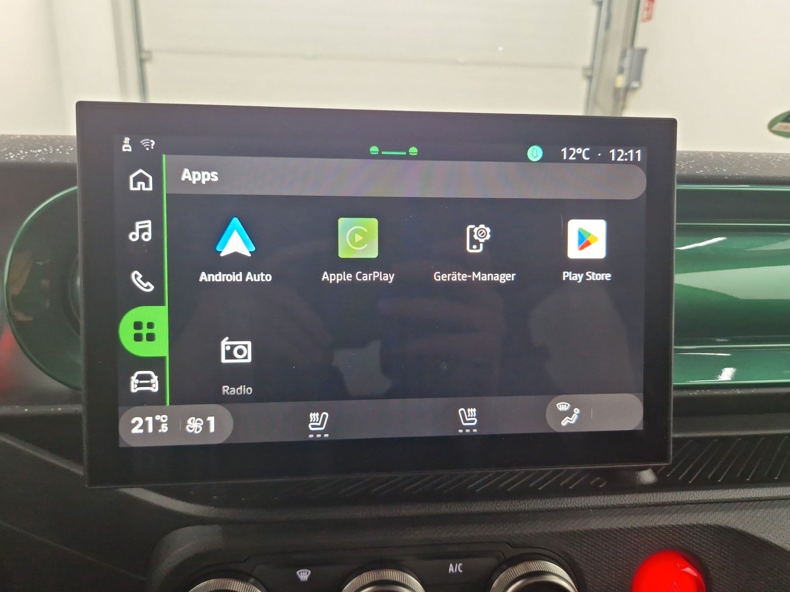 RENAULT Twingo E-TECH Techno 80 Urban Range 18-Zoll – Bild 22