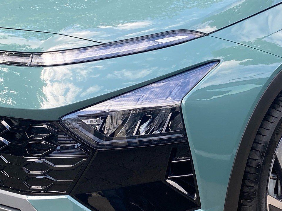 Fahrzeugabbildung Hyundai BAYON 1.0T 100PS DCT Trend Bose