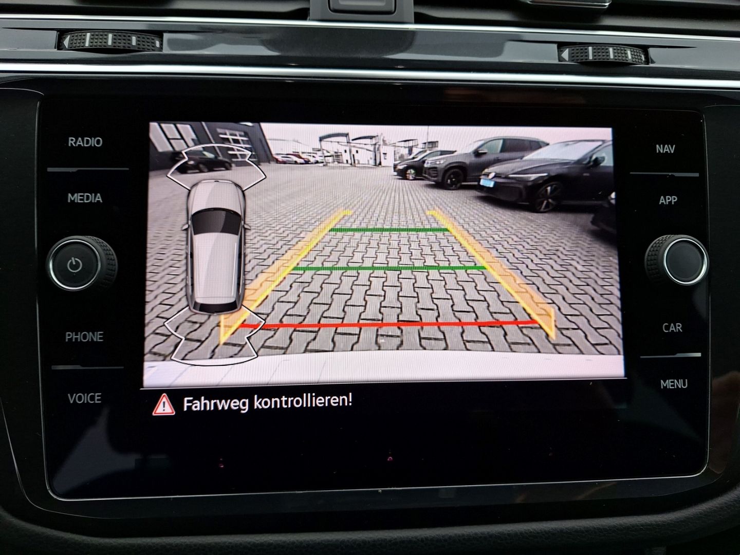 Tiguan Active 1.5 TSI DSG  *Navi*Kamera*