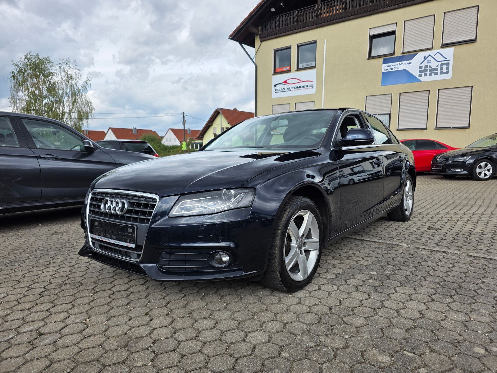 Audi A4 - 1
