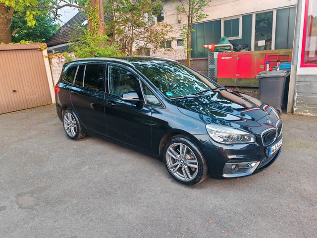 BMW 220 Gran Tourer 220d xDrive Steptronic 7 Sitze