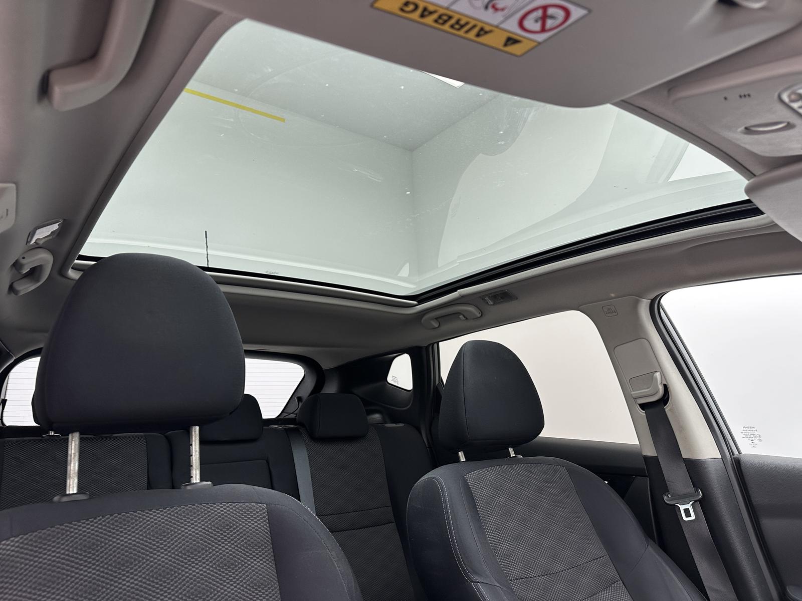 Nissan Qashqai Visia "PANO-NAVI-CAM-MULTI-SITZH"