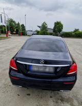 Mercedes-Benz E 220 d 4MATIC Autom. -*BURM.*AMG-PAKET*WIDESCR* - Mercedes-Benz E 220 mit Diesel-Antrieb: Alcantara, Limousine