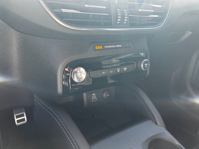 Kuga Hybrid Active*PANO*B&O*HUD*