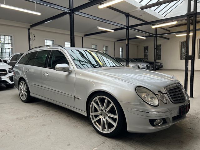 Mercedes-Benz E 200 T-Modell Kompr. Elegance *PDC*SHZ*SCHIEBED