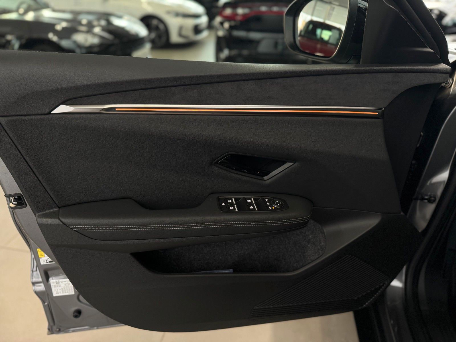 Fahrzeugabbildung Mitsubishi Eclipse Cross EV Diamant TOP 87 kWh 22KW