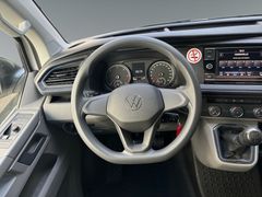 Fahrzeugabbildung Volkswagen T6.1 Kombi 2,0 TDI 2xKlima Tempomat R.Cam 9.Sitz