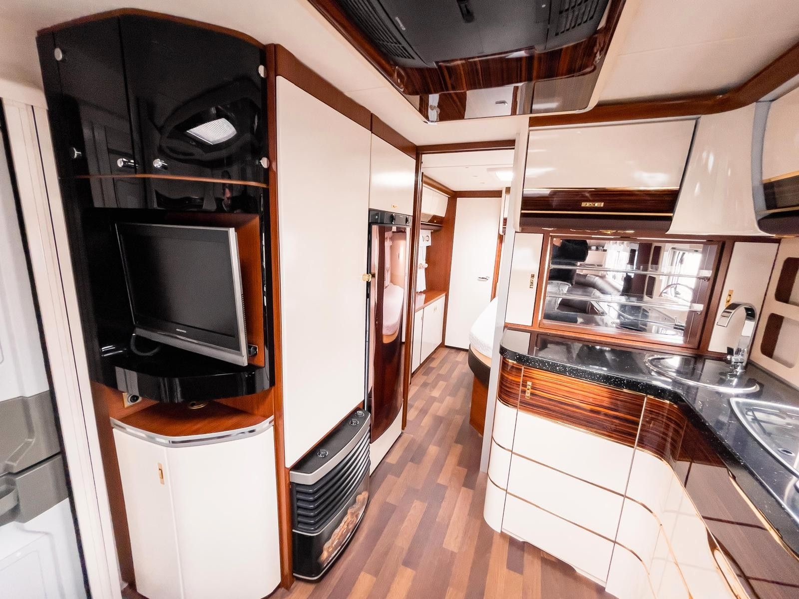 Fahrzeugabbildung Tabbert Grande Puccini 750