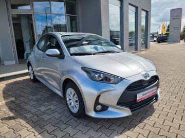 Toyota Yaris - 7
