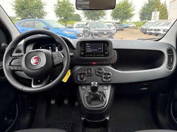 Bild 11 Fiat Panda Mild Hybrid 1.0 DAB Spurhalteass. Verkehrs