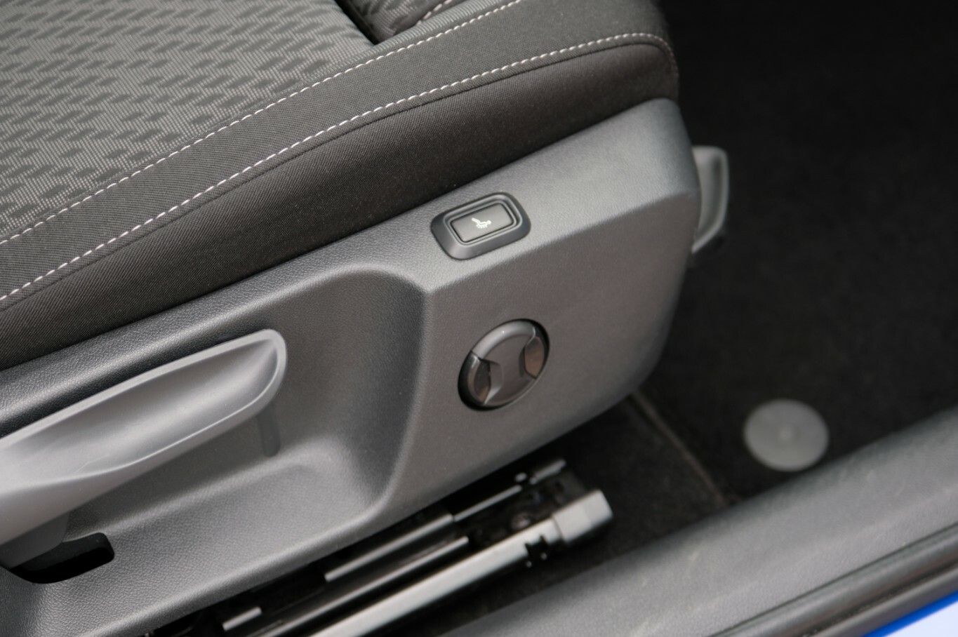 Octavia 2.0 TDi AHK LED ACC KESSY