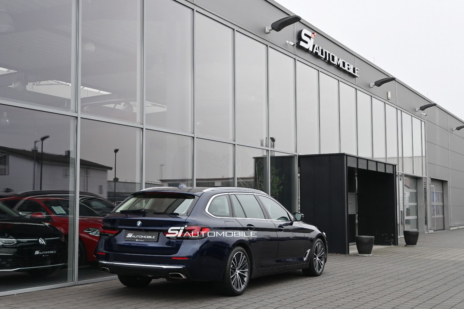 Fahrzeugabbildung BMW 530d xDr. Touring Luxury °UVP 100.360€°TRAUM°360