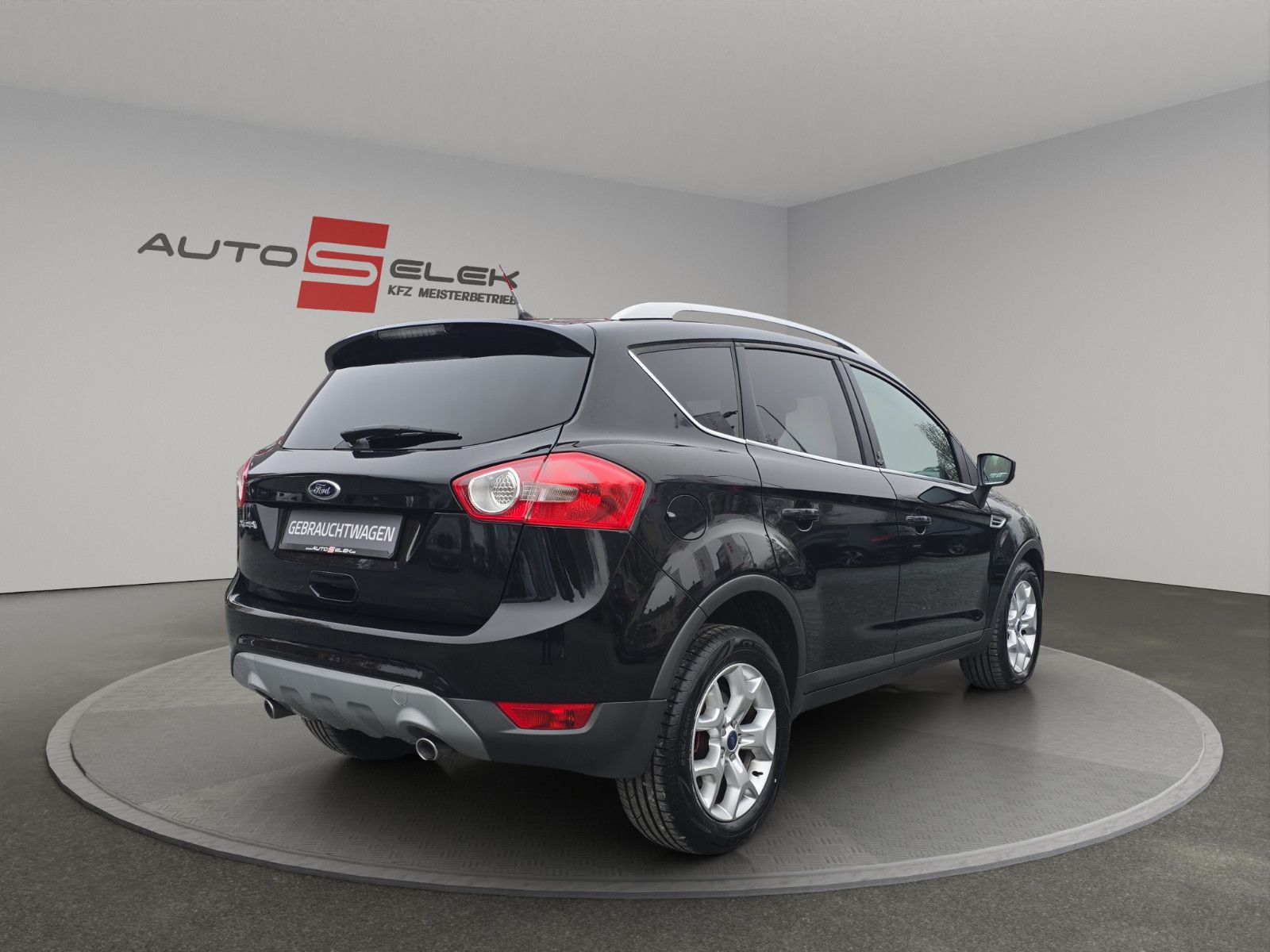 Fahrzeugabbildung Ford Kuga Champions Edition Aus 1.Hand + Voll Service