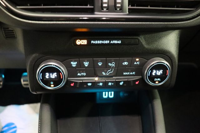Fahrzeugabbildung Ford Focus Turnier ST 2.3 Eco Performance |1HAND|B&O|