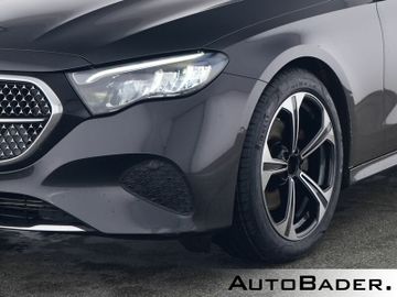 Mercedes E 220 - 3