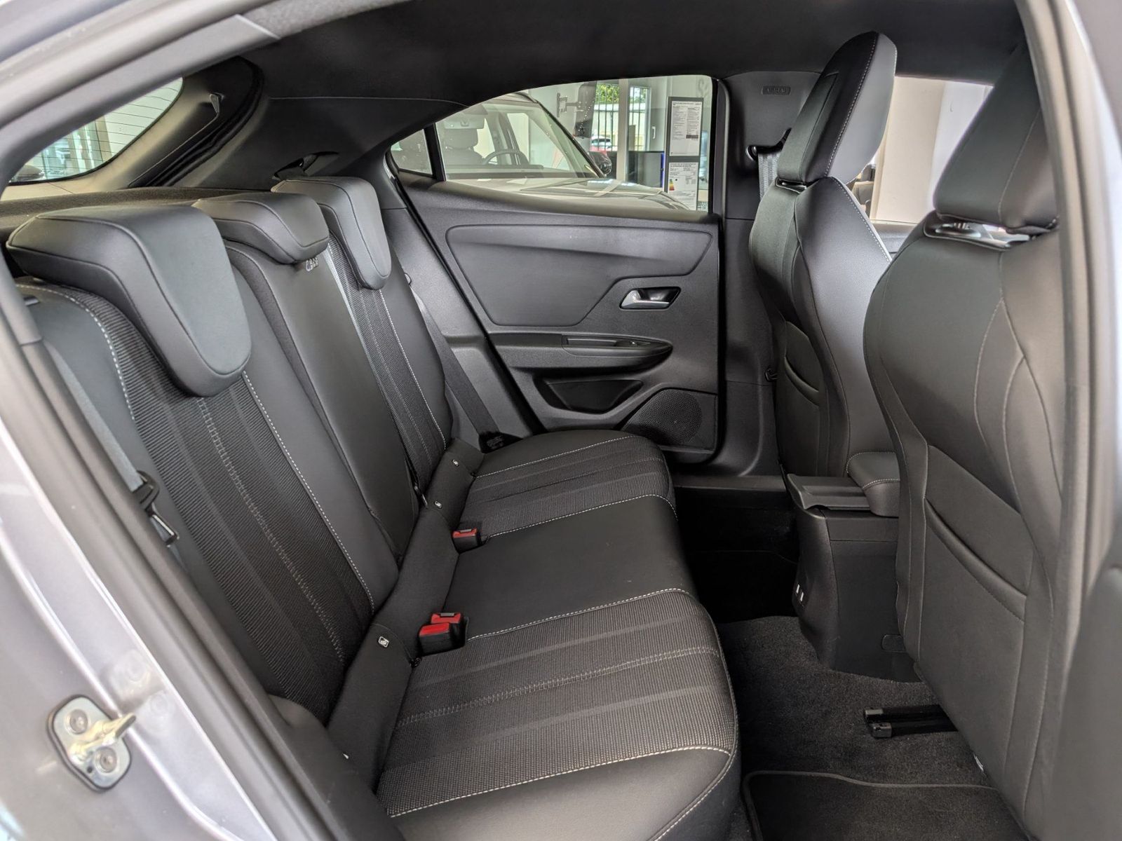 OPEL Mokka  1.2 Turbo GS AHK SHZ CarPlay Kamera – Bild 12