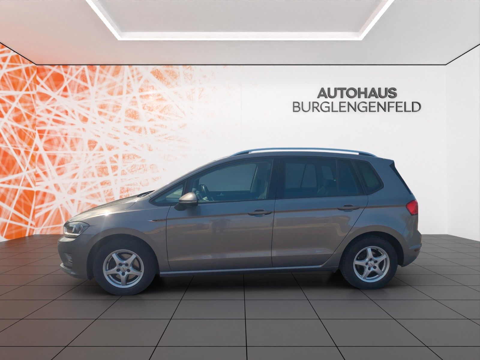 Fahrzeugabbildung Volkswagen Golf Sportsvan VII Lounge ! Navi ! PDC ! SHZ !