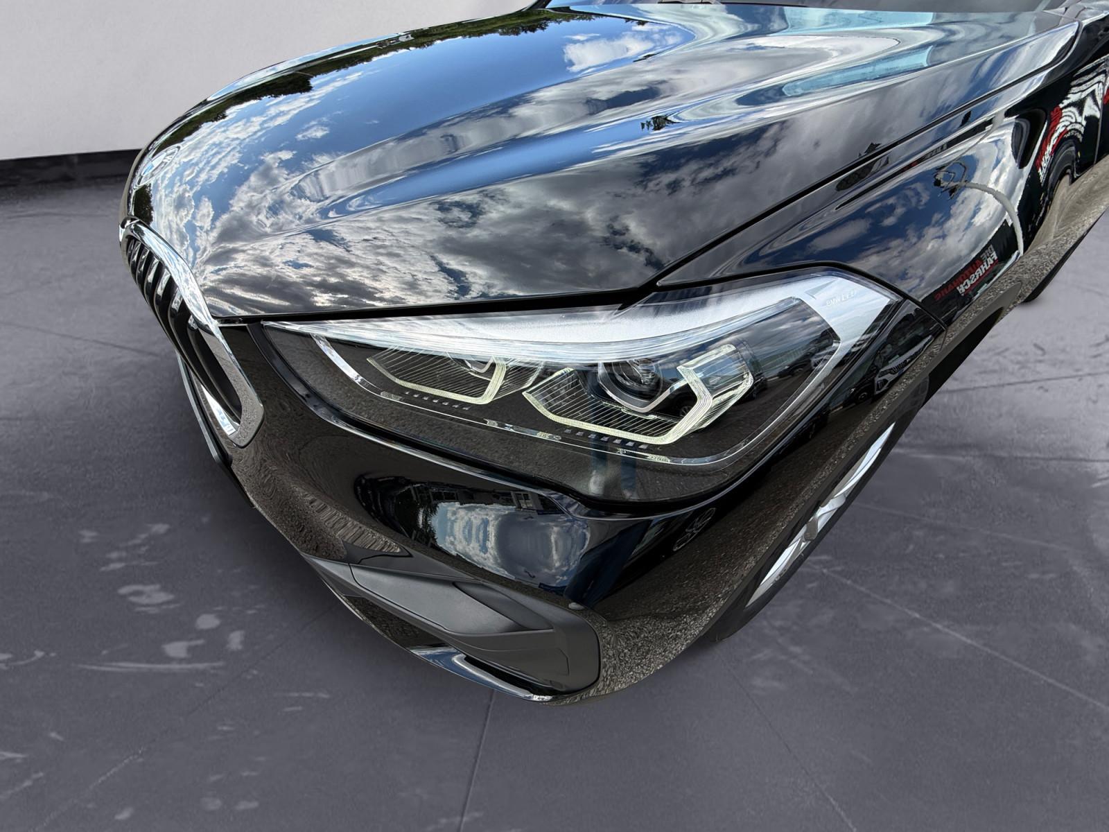 BMW X1 sDrive18d Advantage Aut. Panorama AHK Rückfah, миниатюра 9