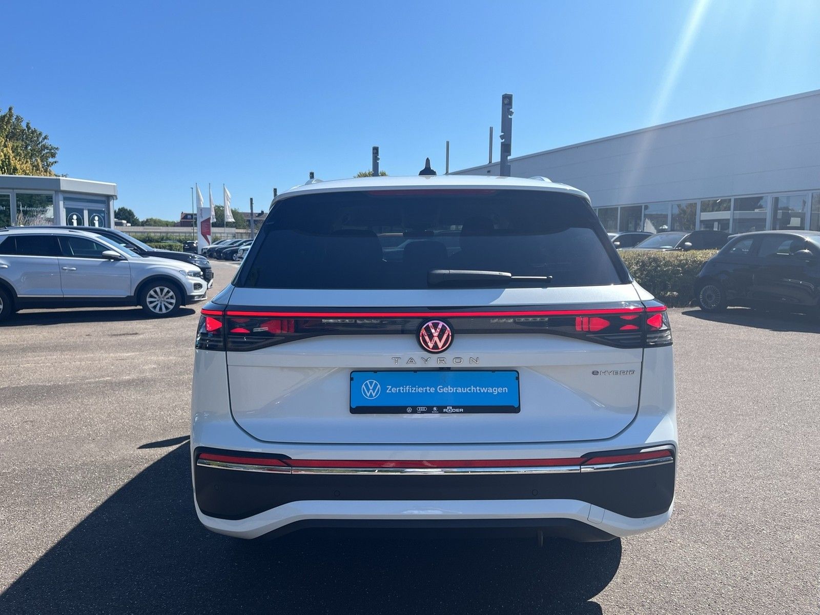 Volkswagen Tayron 1.5 TSI e-Hybr. 200kW Elegance Matrix AHK foto 2